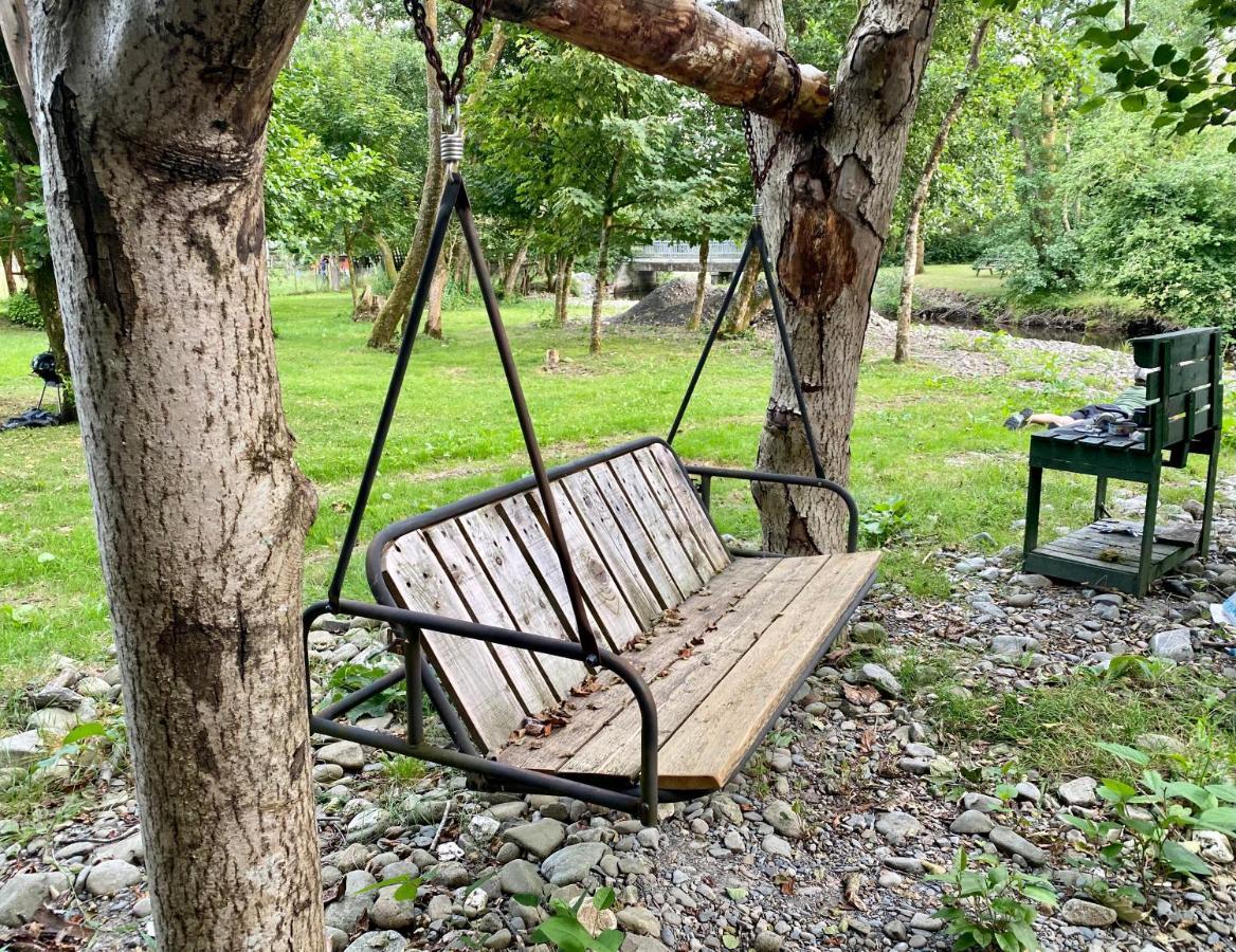 Hotel River View Glamping Llandovery Zewnętrze zdjęcie