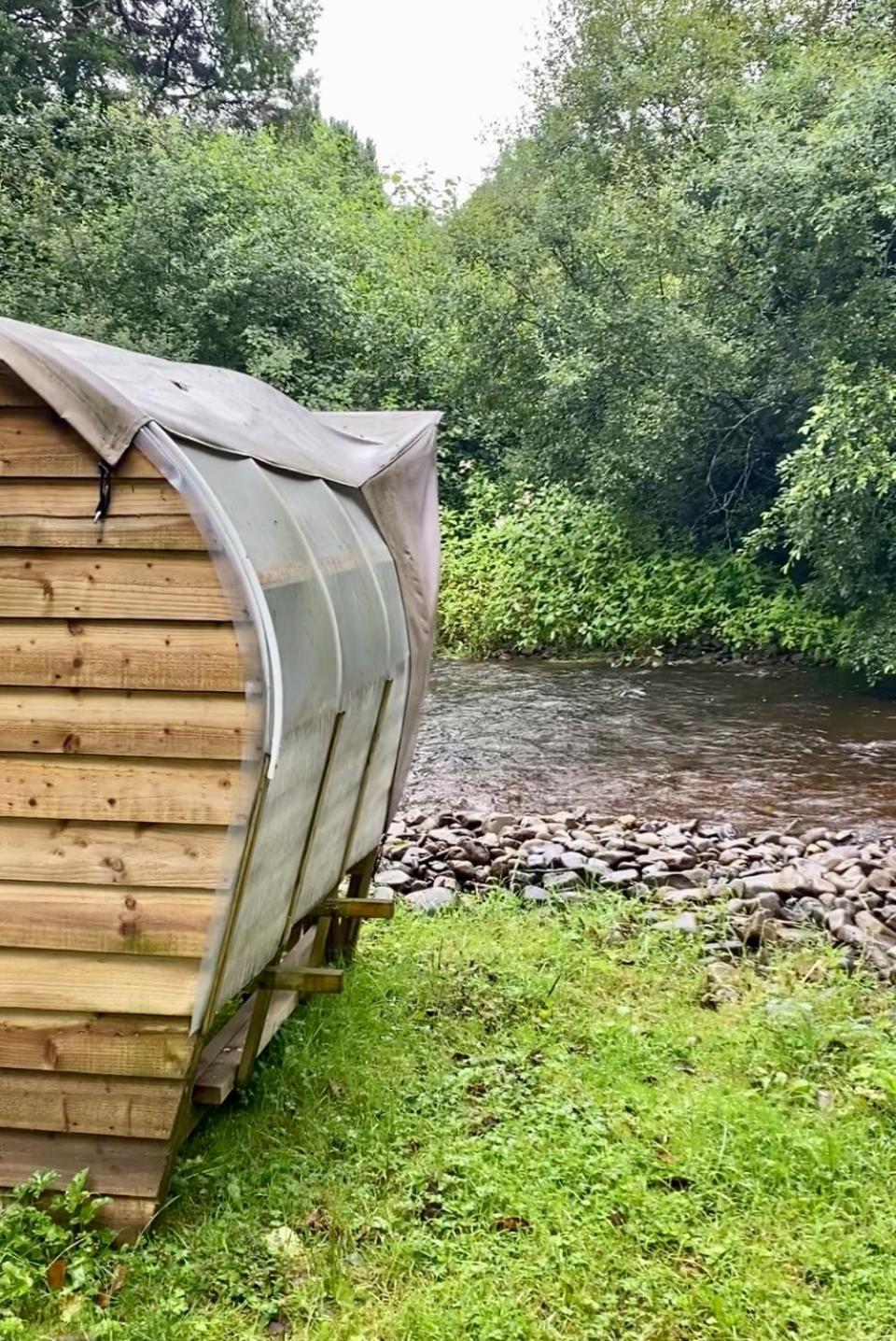 Hotel River View Glamping Llandovery Zewnętrze zdjęcie